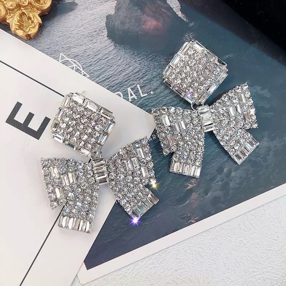 cute earrings bundle of 5 pairs